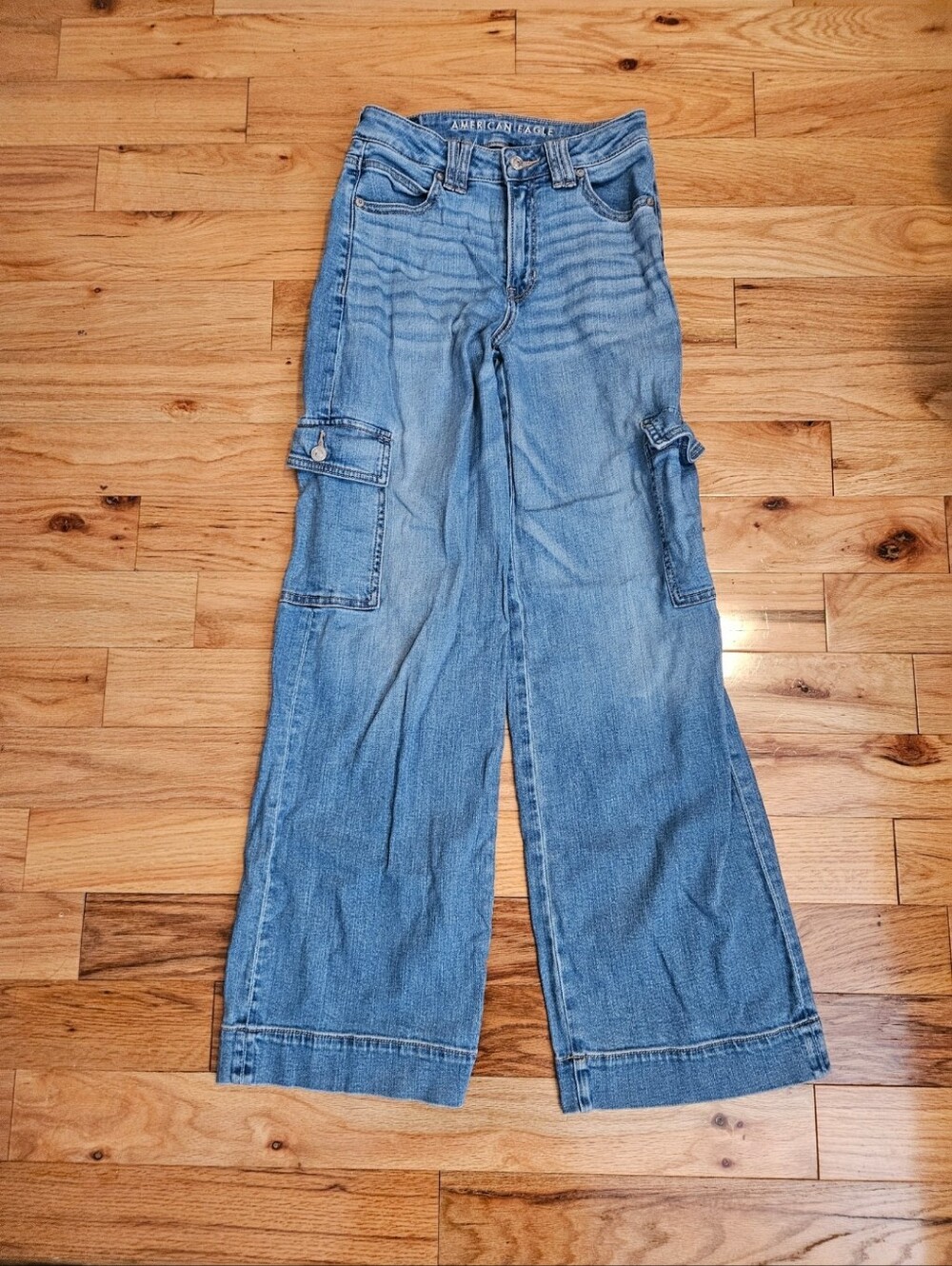 American Eagle Cargo Wide Leg Jeans
